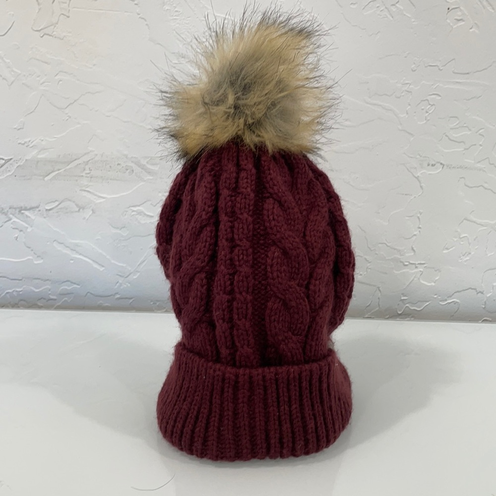 Cirque Fleece lined Slife Knot Cable Beanie